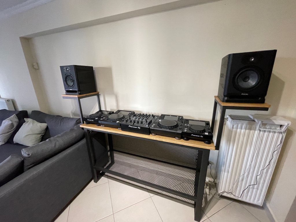 DJstand02