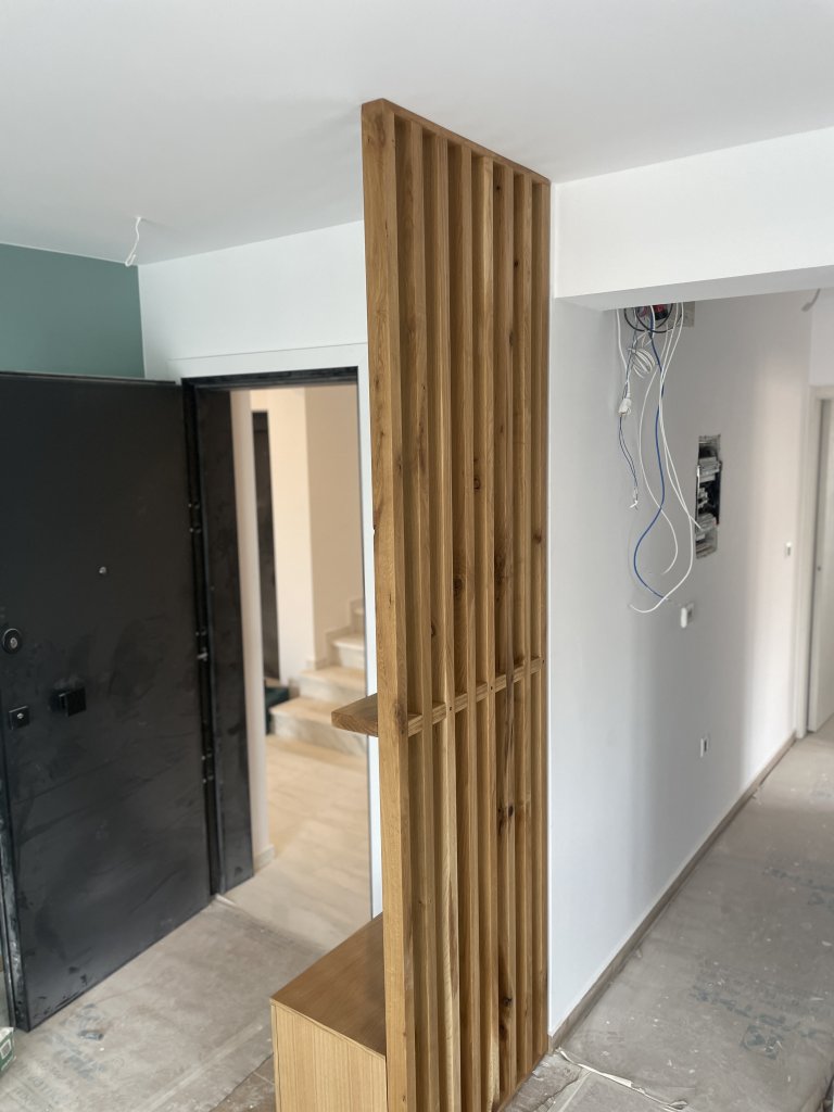 EntranceDiv04
