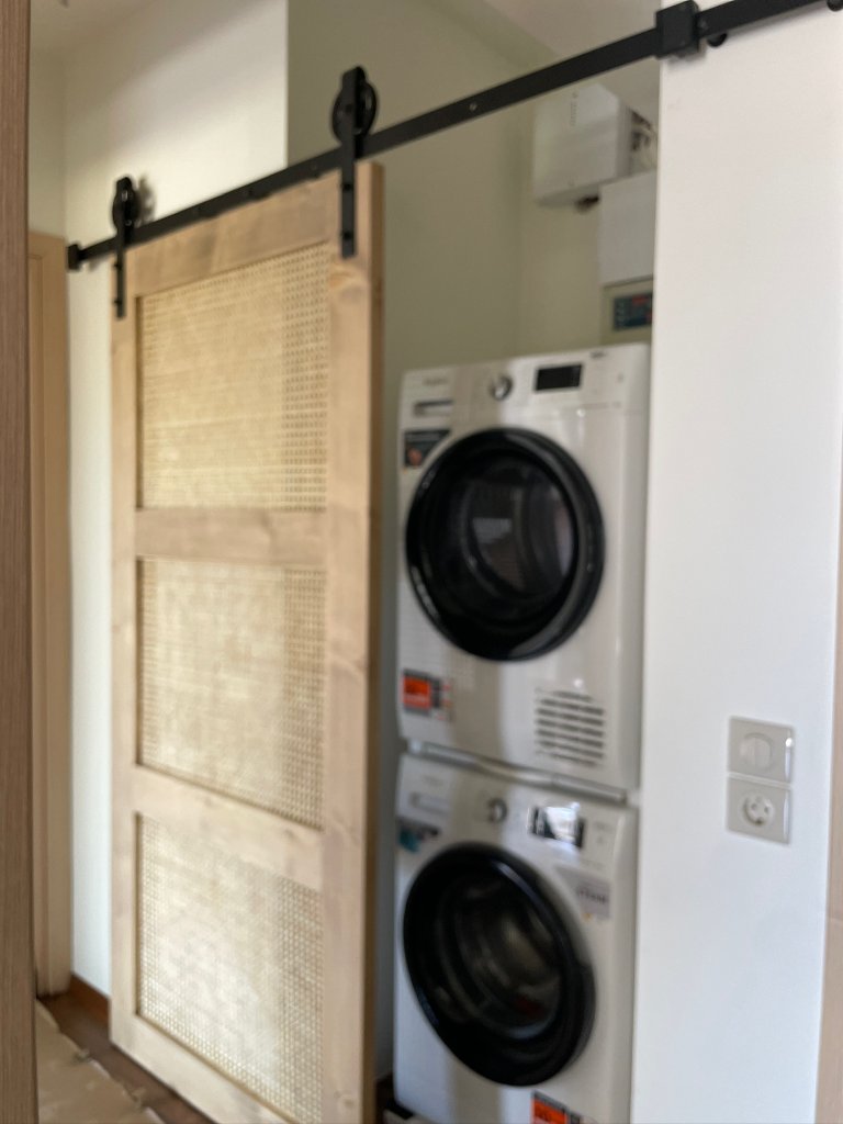 LaundryBarn06