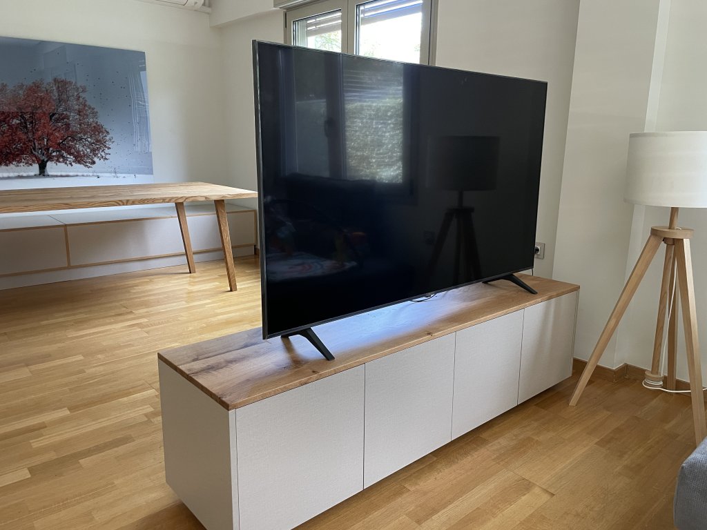 TV10-03
