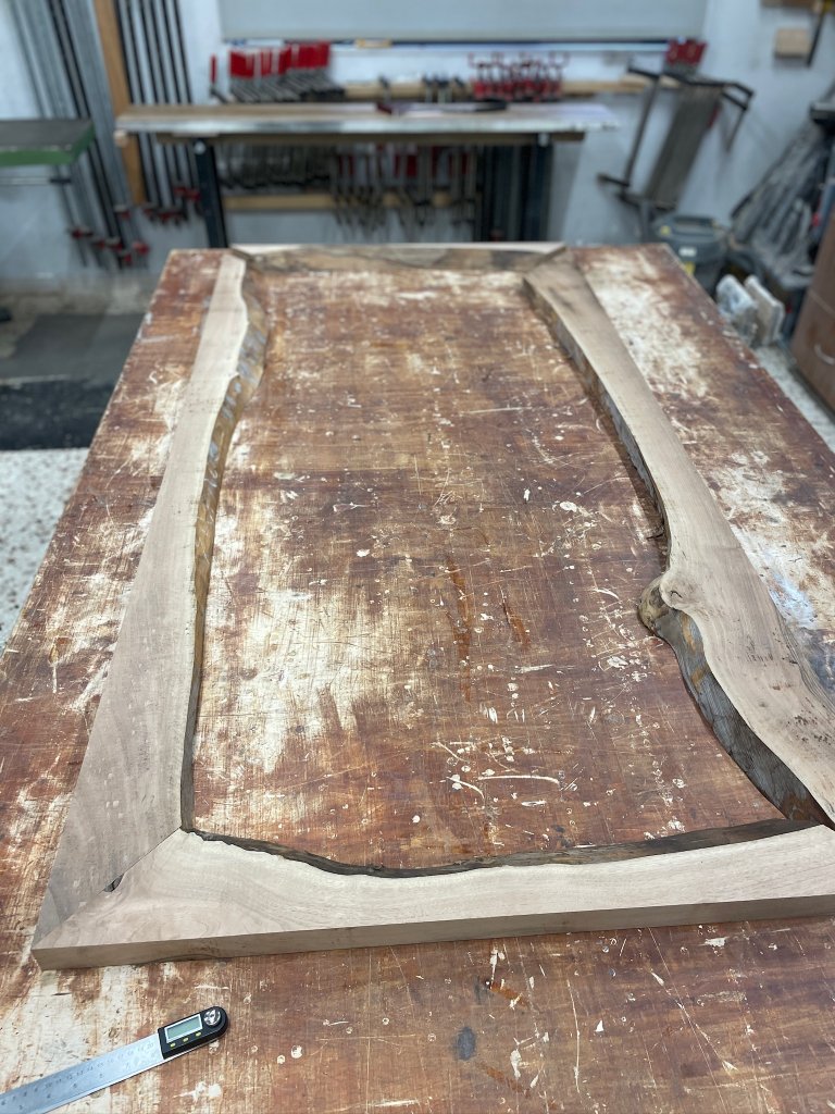 WalnutMirror03